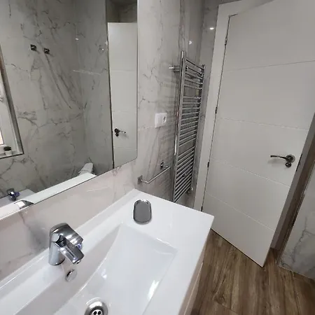 Casa Damajuana Edificio Rehabilitado Sin Ascensor León